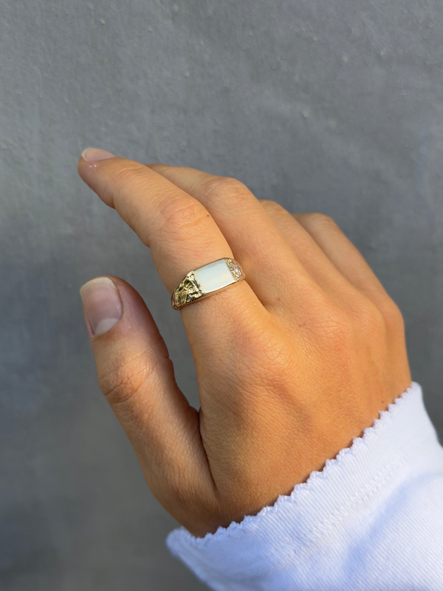 Textured Signet